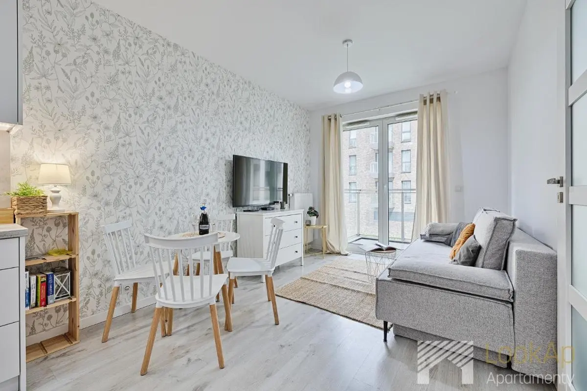 Image 4 of Primo Premium by LookAp