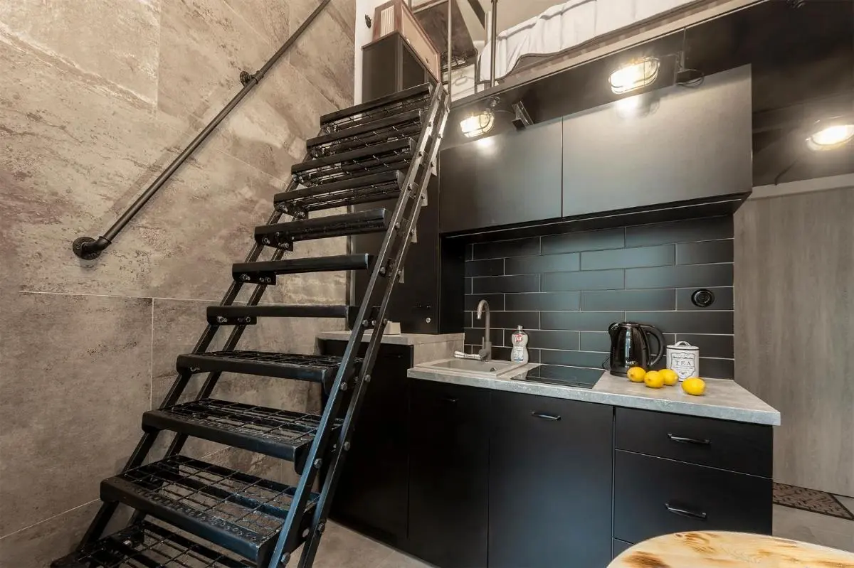 Image 2 of Promised Land – Piotrkowska 37