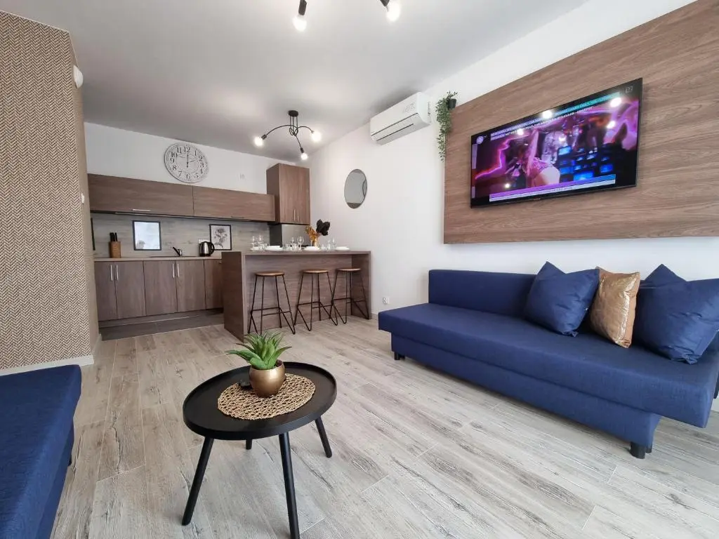 Image of Q Apart Enter- 2 pokojowy klimatyzowany apartament przy Manufakturze z garażem Gratis, FV