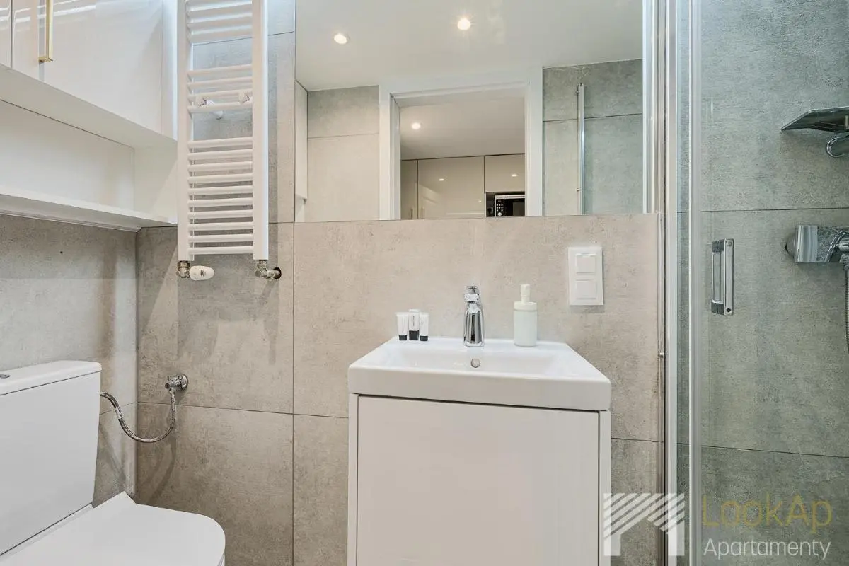 Image 2 of Radwańska Comfort by LookAp