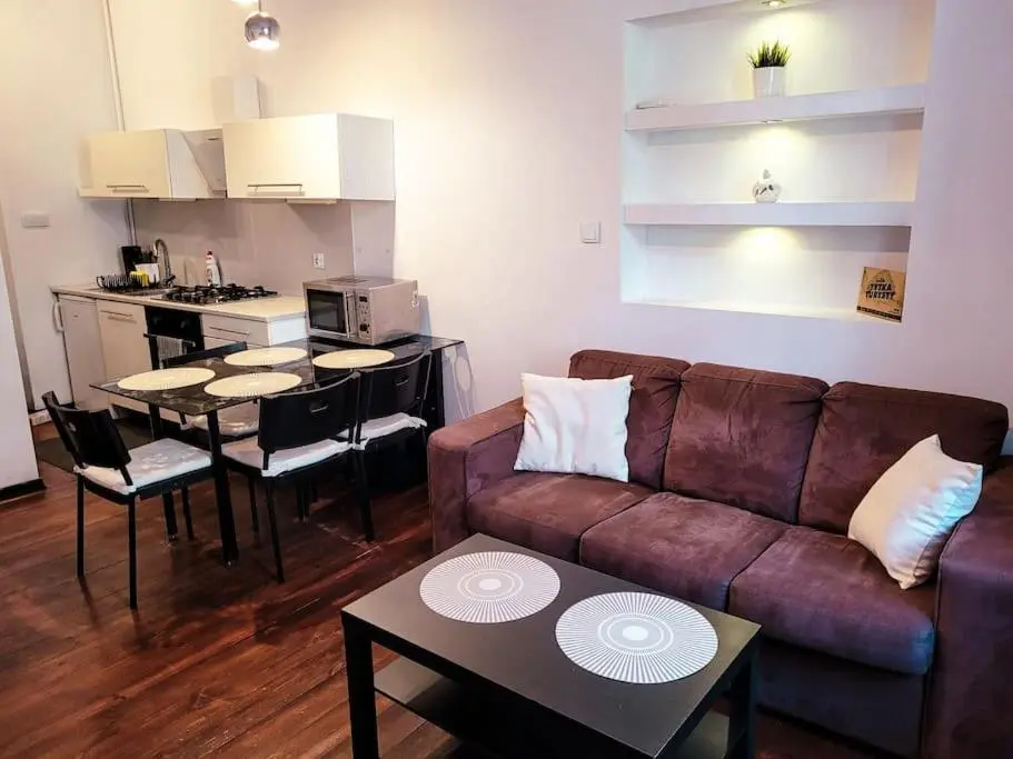 Image 1 of Rent-Apart City Center – apartament z 1 sypialnią