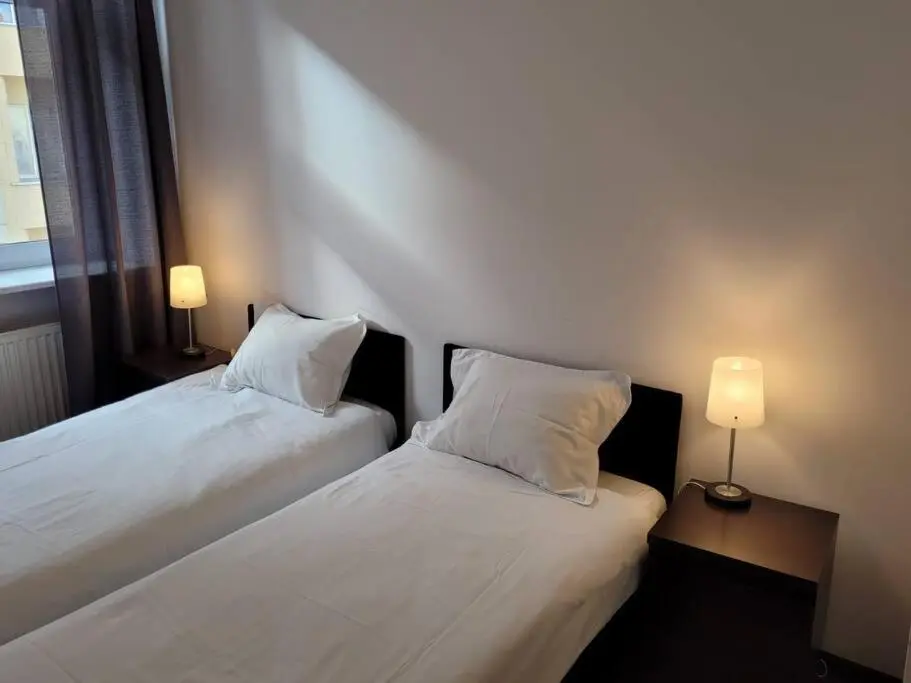 Image 2 of Rent-Apart City Center – apartament z 1 sypialnią