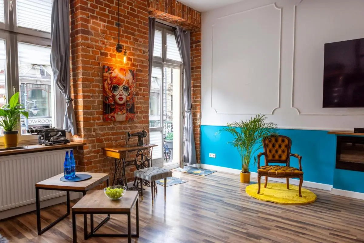 Image 4 of Royal Apartment