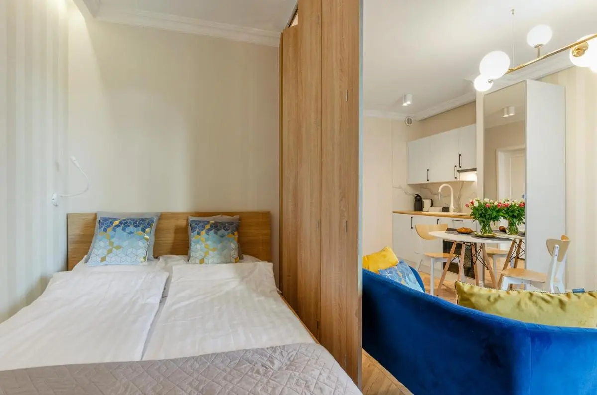 Image 1 of SKY Home- Blue Apartament 2 -Manufaktura, Bezpłatny Parking, Klima, Dostęp na Kod