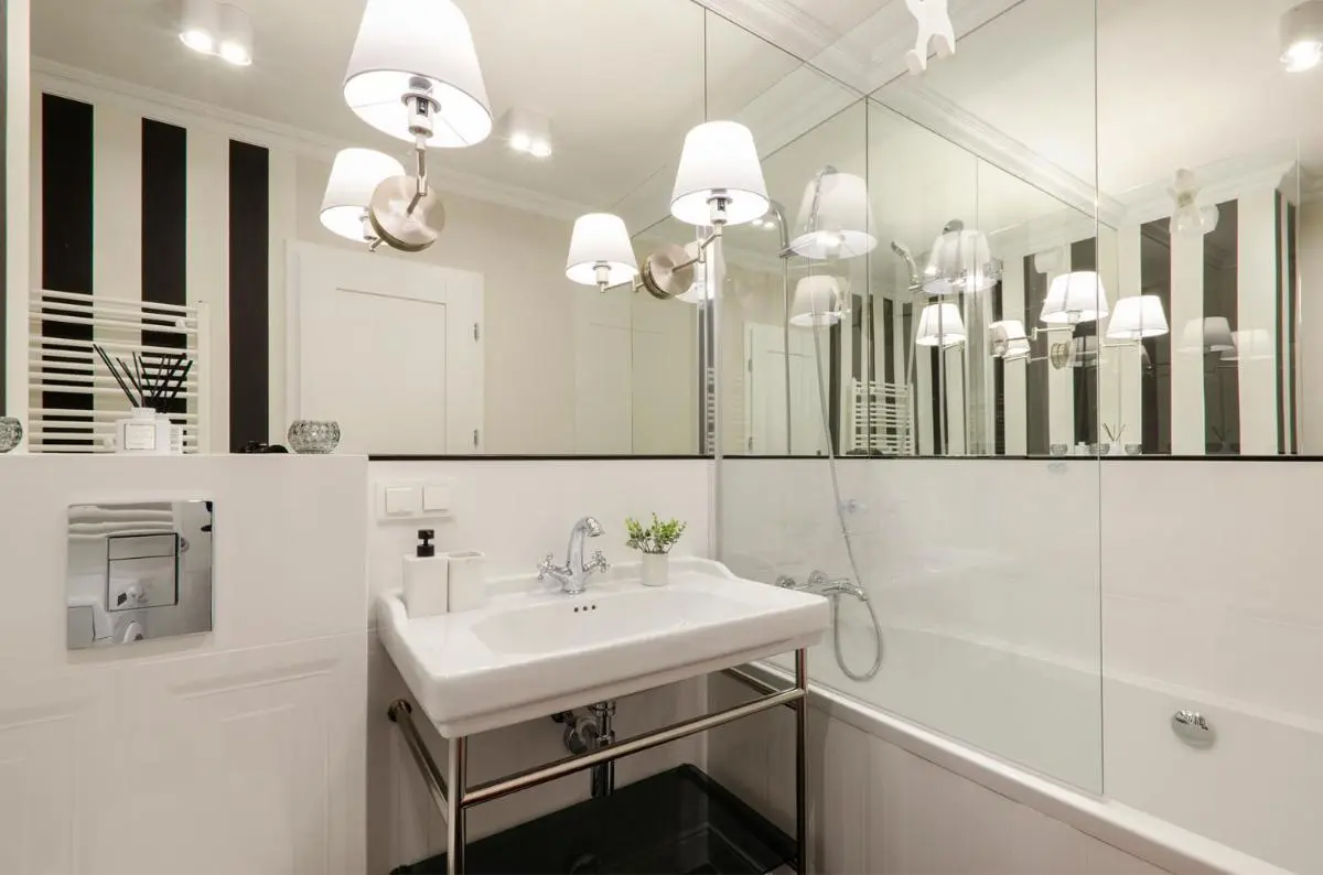 Image 2 of SKY Home- Blue Apartament -Manufaktura, Bezpłatny Parking, Klima, Dostęp na KOD