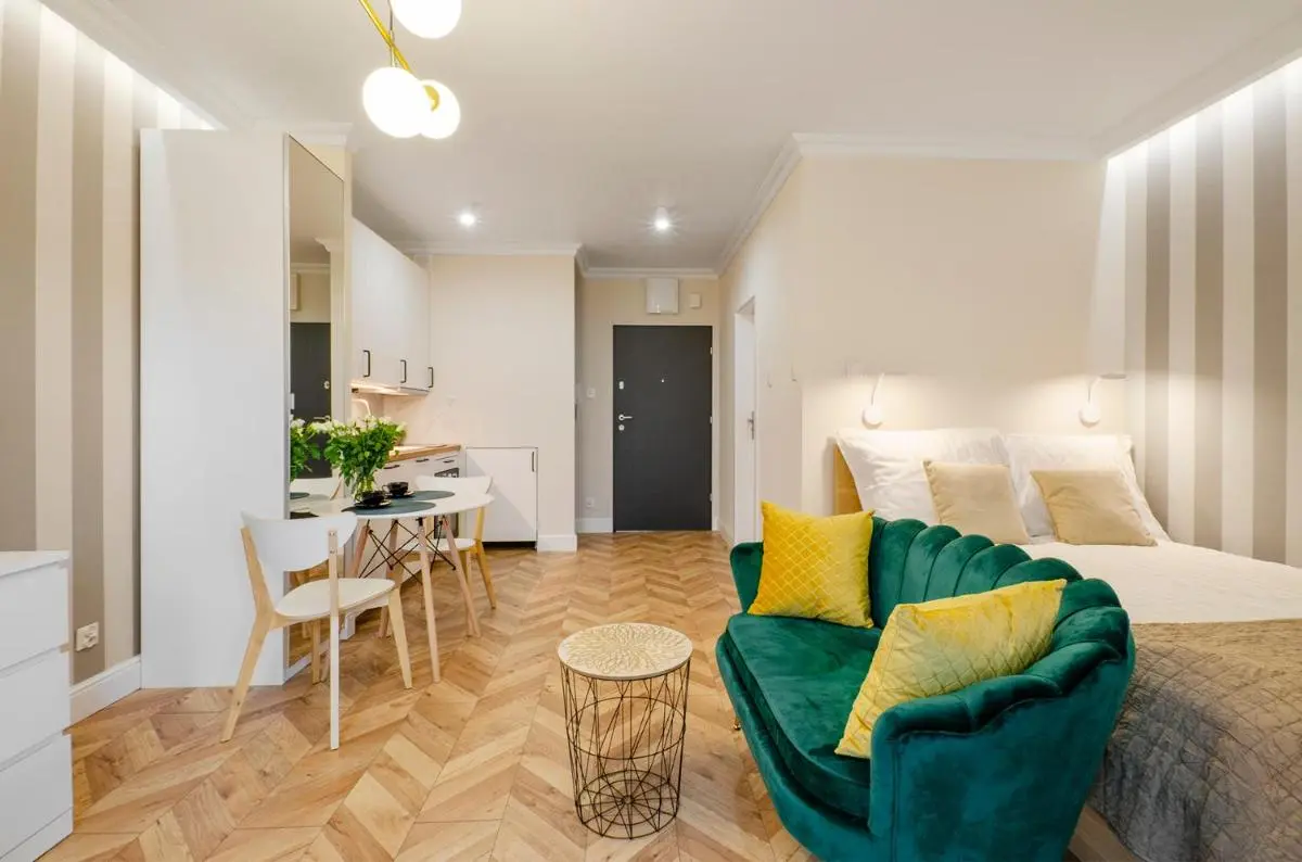 Image 6 of SKY Home- Green Apartament -Manufaktura, Bezpłatny Parking, Klimatyzacja, Dostęp na KOD