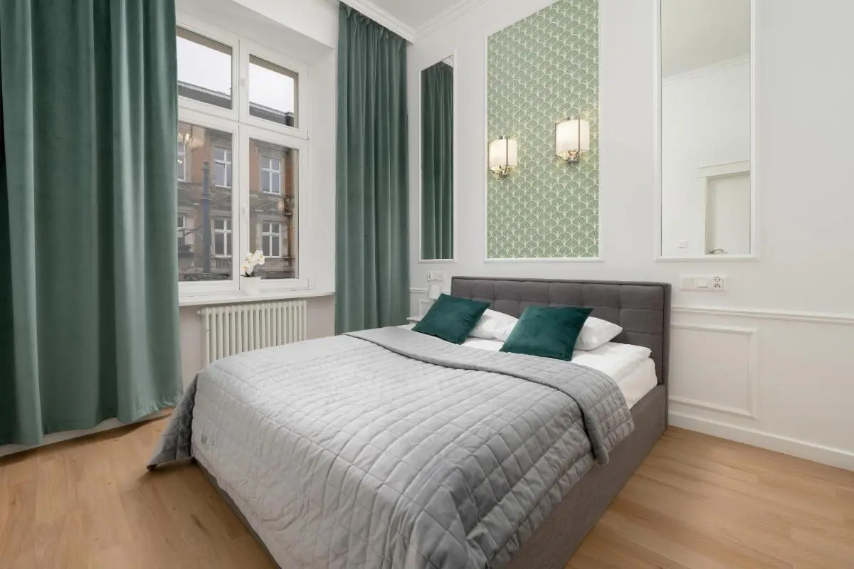 Image 1 of Sage Green Apartment Piotrkowska in Łódź by Noclegi Renters
