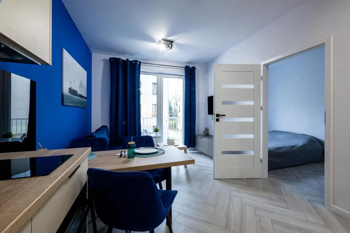 Image 6 of Sea Breeze Apartment- FengShui4u