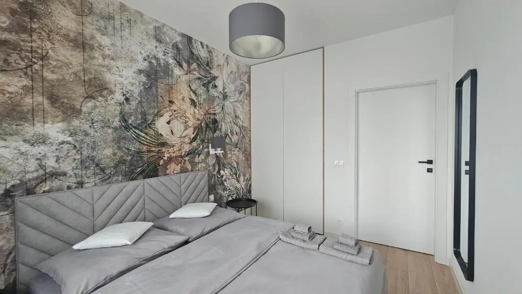 Image of Sky Apart W21 Atlas Arena