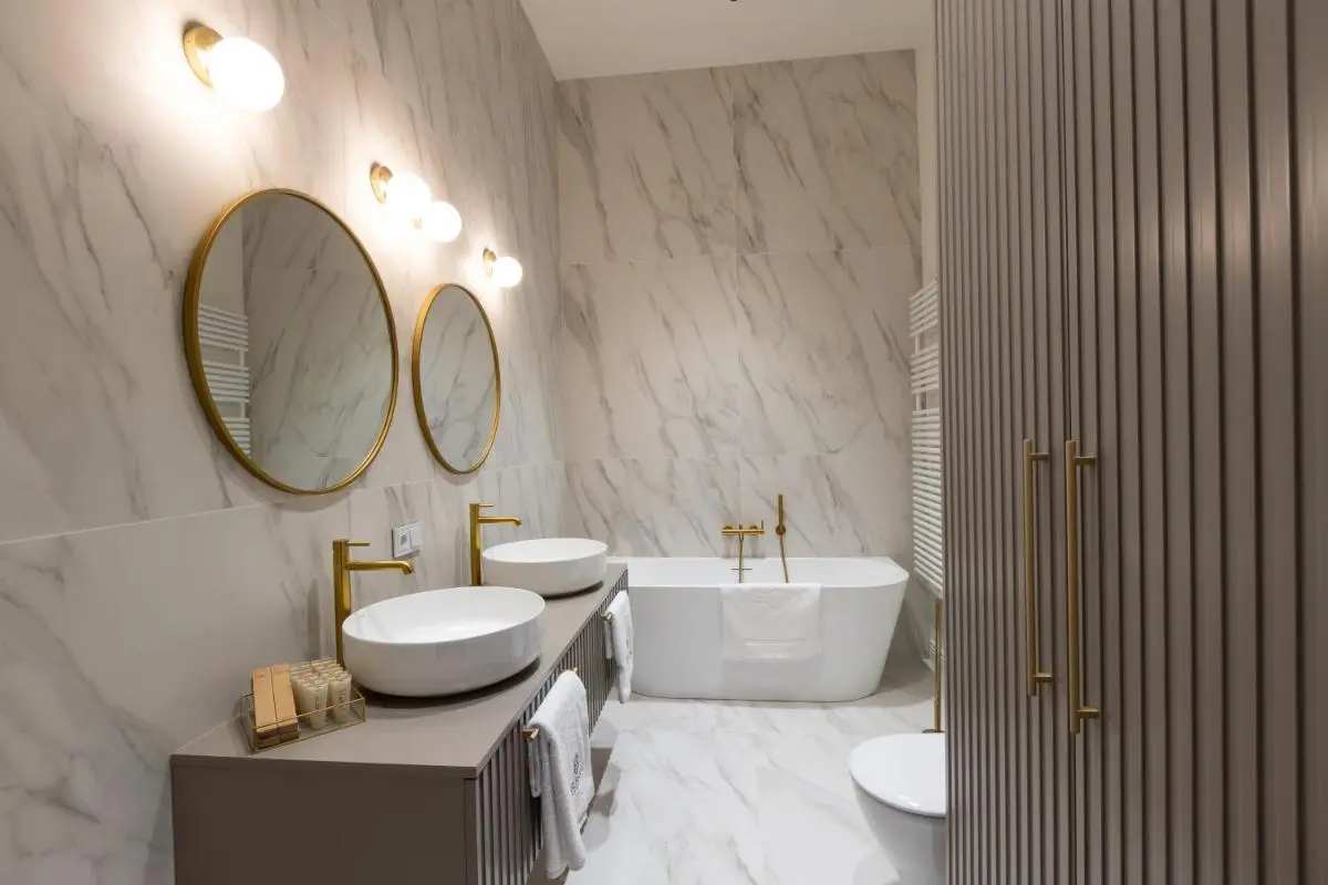 Image 3 of Srebrna Luxury Apartments – willa fabrykancka – wnętrza premium