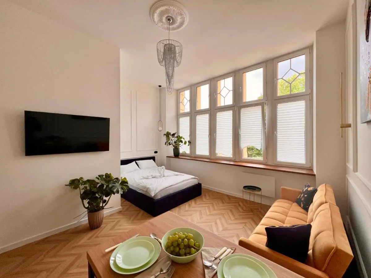 Image 1 of Stacja Łódź Fabryczna Apartamenty