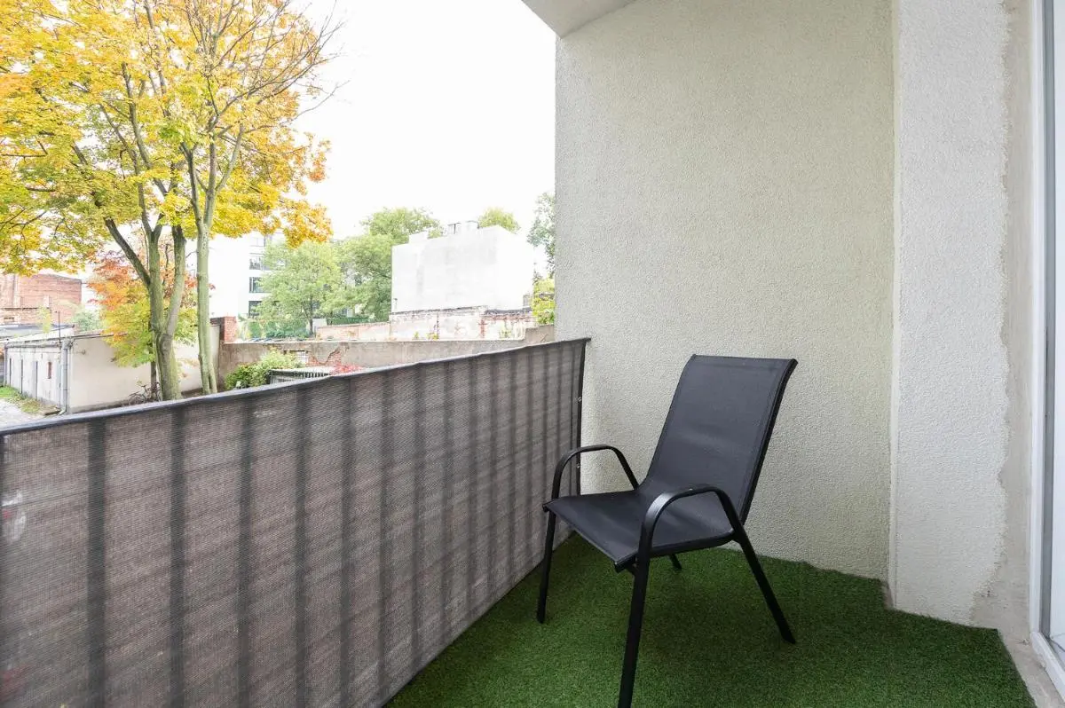 Image 4 of Studio in City Centre Free Parking