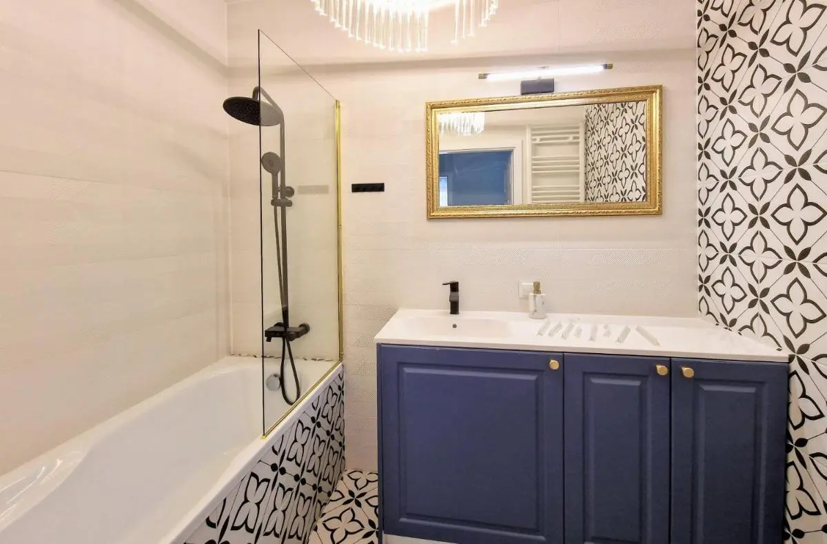 Image 2 of Stylish&Comfortable&Secure-II-City Center Stay