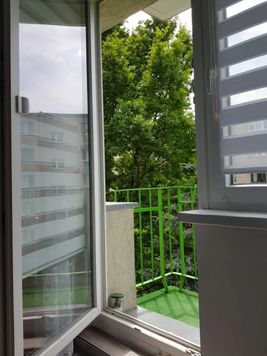 Image 2 of Sunny Boat Apartment