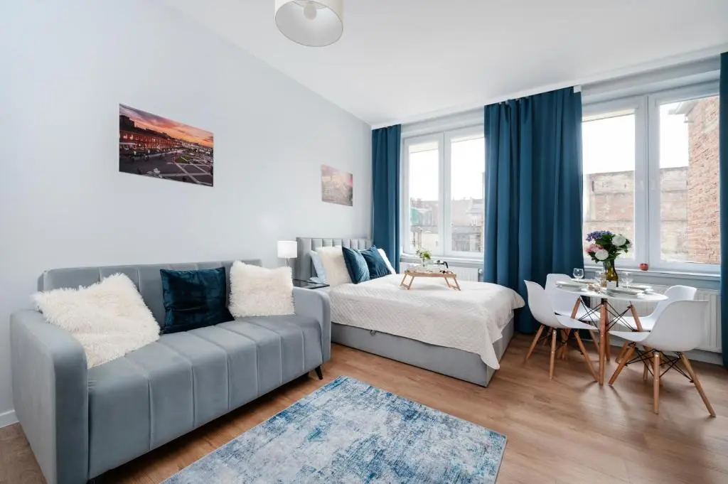 Image of Sunny Studio Wólczańska 53 – Parking- by Rentujemy