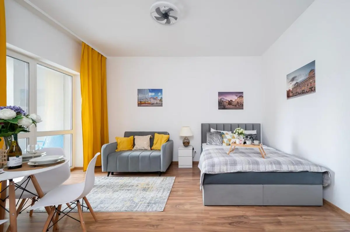 Image 3 of Sunshine Studio Wólczańska 53 – by Rentujemy