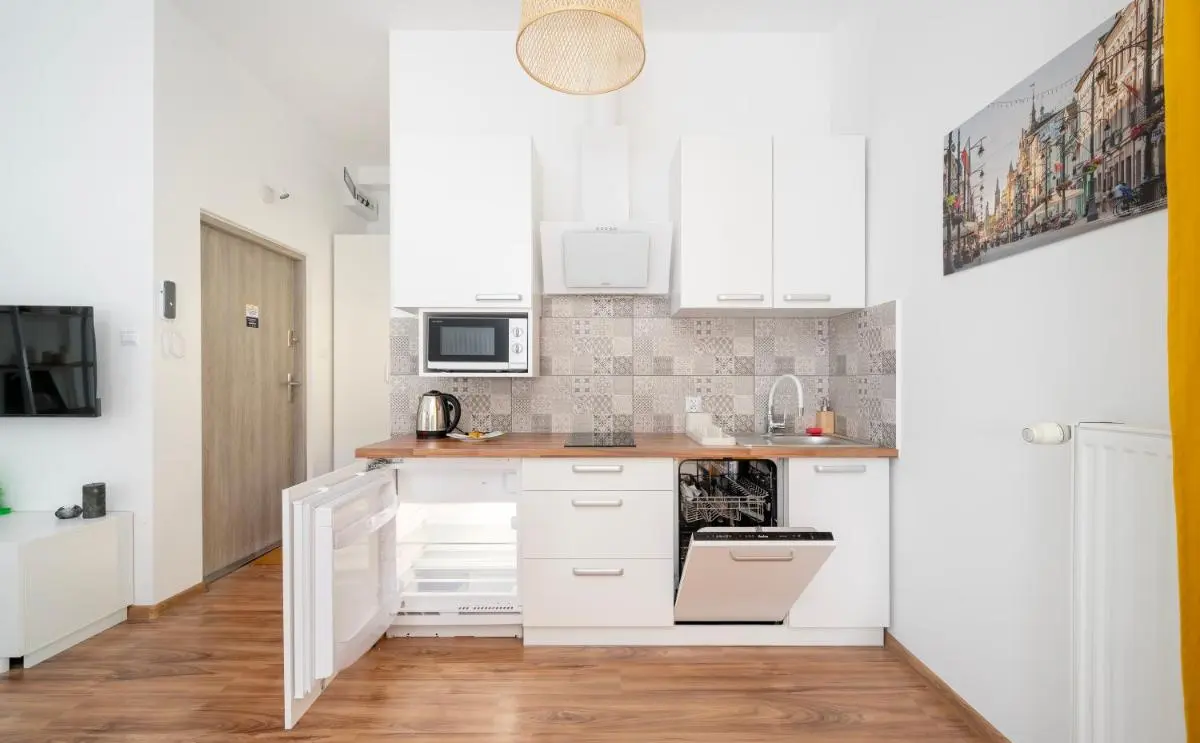 Image 6 of Sunshine Studio Wólczańska 53 – by Rentujemy