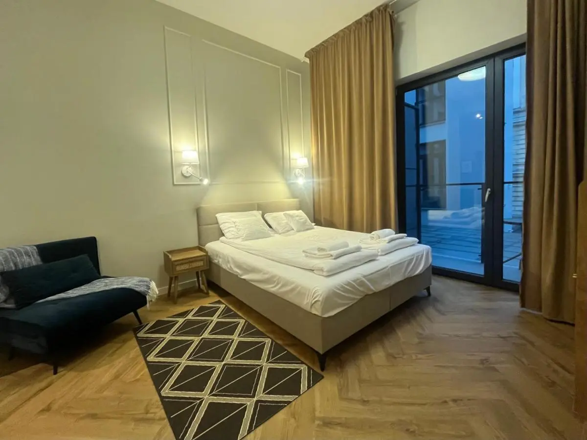 Image 1 of “Sztuki” Roosevelta Residence OFF Piotrkowska