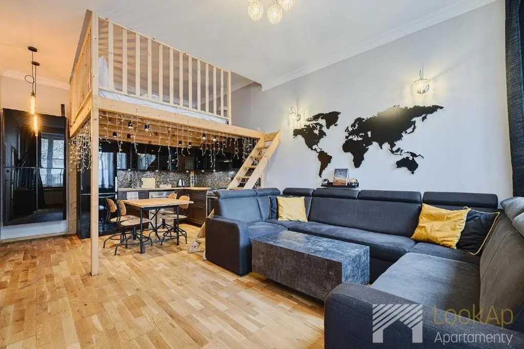 Image of Targowa Black by LookAp – Parking gratis