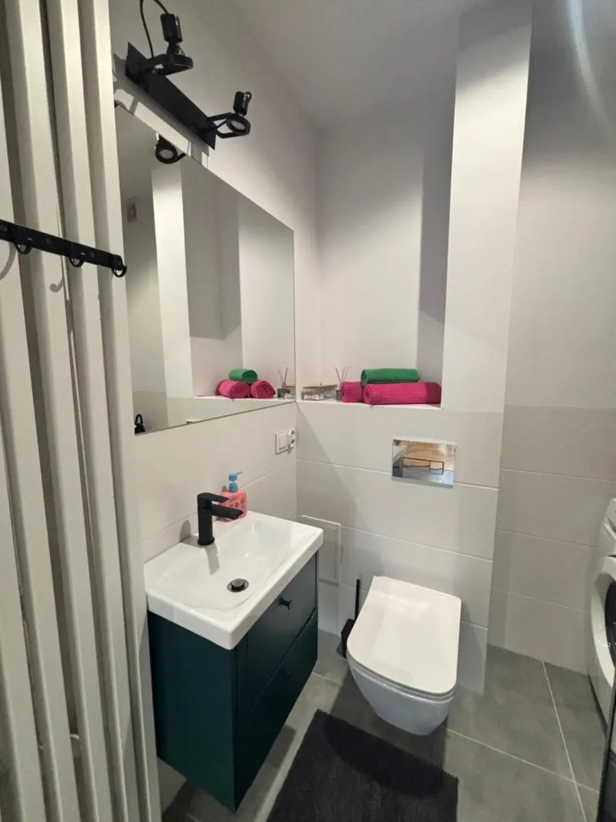 Image 2 of The Urban Oasis Apartment