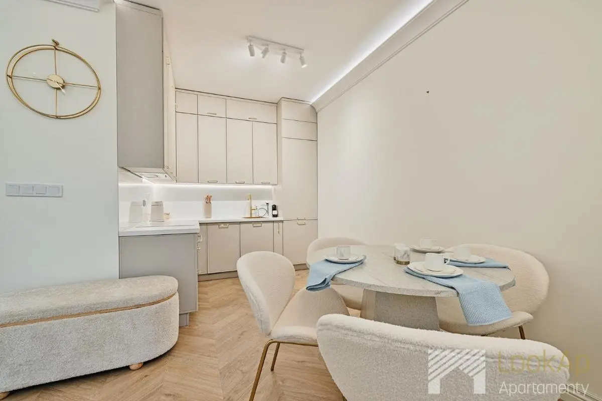 Image 3 of Tobaco Premium by LookAp