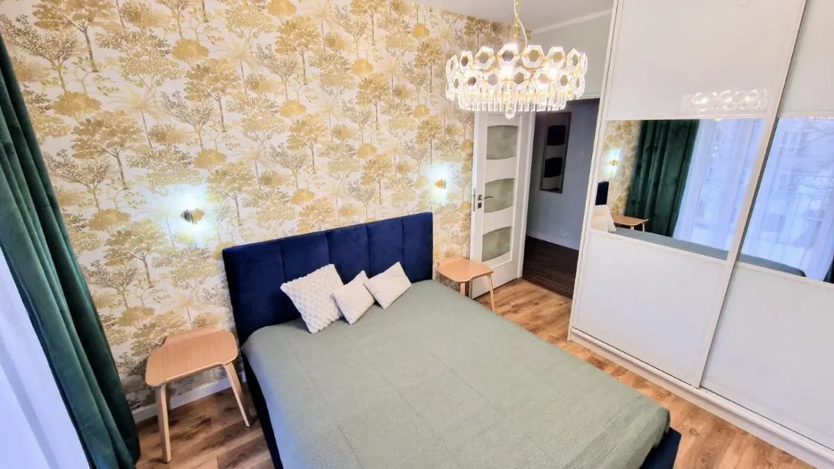 Image 6 of University District&City Gateaway FREE PARKING!