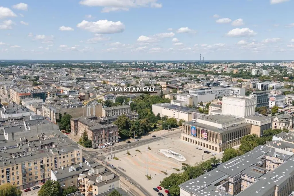 Image 5 of Urban Chic – City Center – Huge and Comfortable -Narutowicza