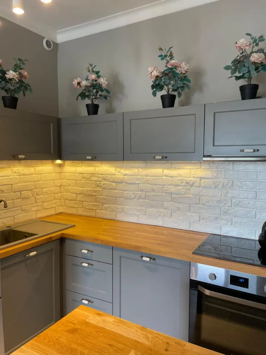 Image 3 of Uroczy apartament – Mackiewicza 5, Parking, Netflix