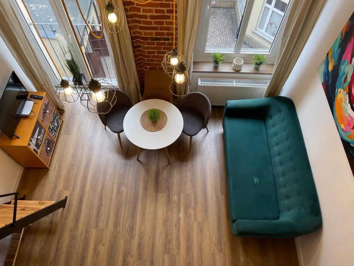 Image 4 of Urokliwy loft w NCŁ kamienica Vabank 34