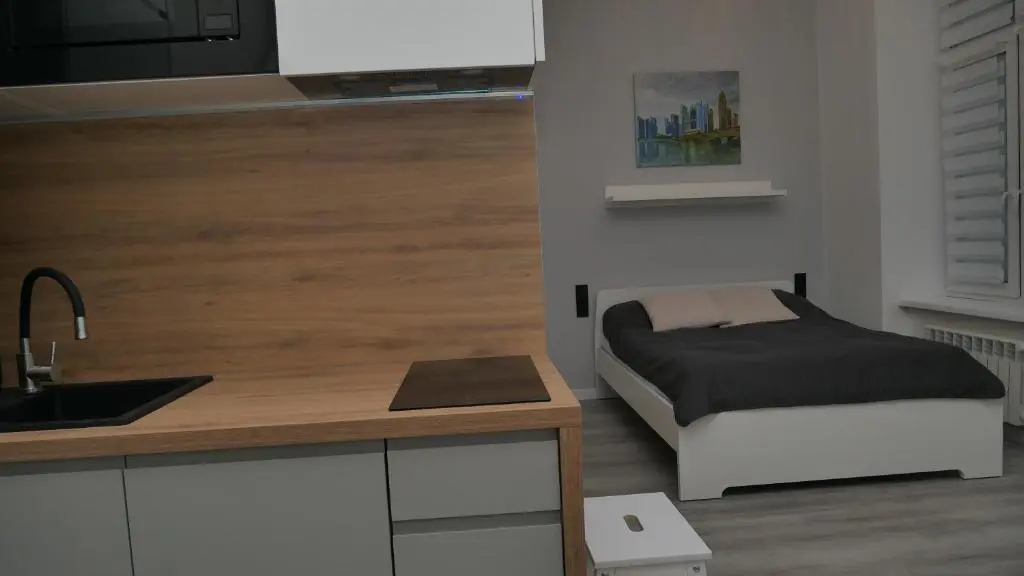 Image of White Centre