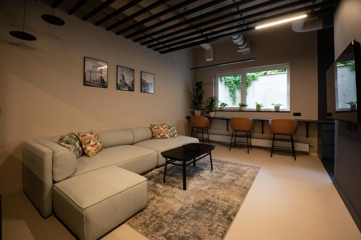 Image 4 of Work & Rest Apartment by Fengshui4u, cowroking, siłownia, nowy budynek, dostęp na kod