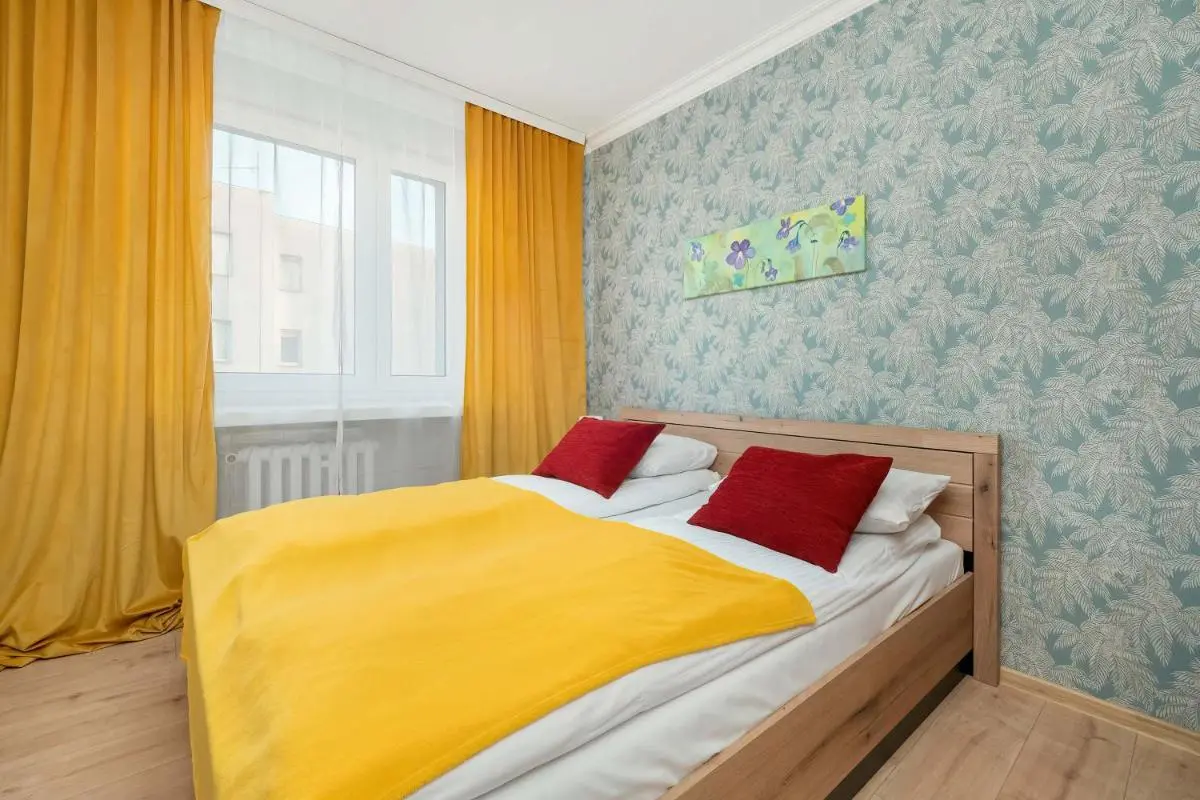 Image 1 of Wyjątkowy Apartament w Stylu Vintage z Balkonem by Noclegi Renters