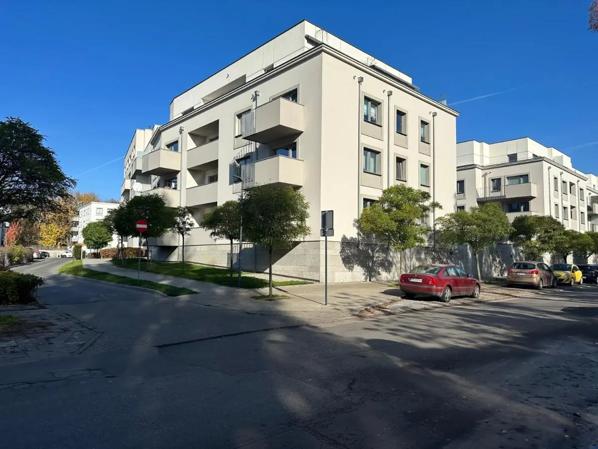 Image 5 of Wyjątkowy Taupe Apartament w centrum Łodzi