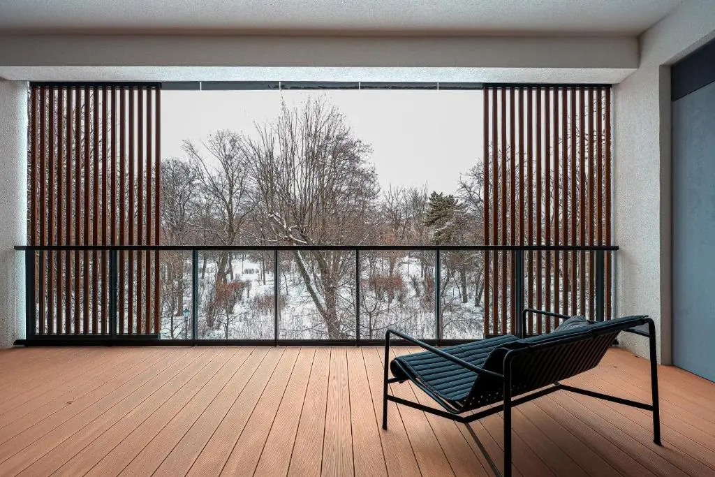 Image of Yoga Zen, apartament z tarasem i widokiem na park