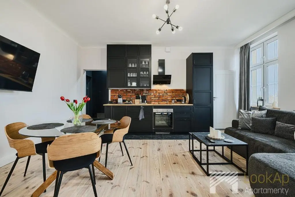 Image of Złota Premium by LookAp